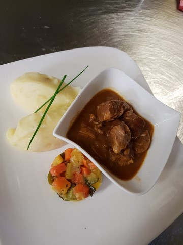 Veau Marengo quenelles de pdt légumes